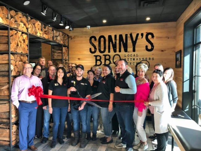 Thomasville-Ribbon-Cutting