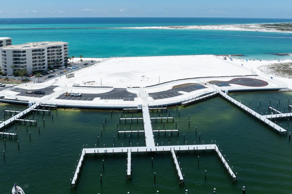 Pointe Resort Docking Facility